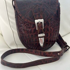 Vintage Doppia Vita Italy Croc Embossed Leather Western Buckle Saddle Crossbody
